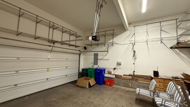 Building Photo - RARE Single Level 3-Bed Home in Coveted McKenna Ridge, Happy Valley - Video