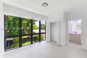 Building Photo - 921 NW 55th St