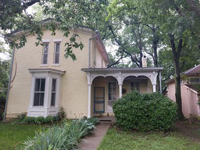 Primary Photo - 728 Rhode Island St