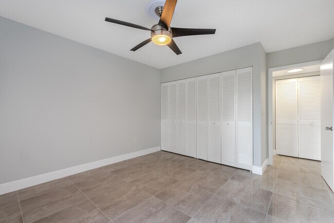 Building Photo - 4832 Esedra Ct
