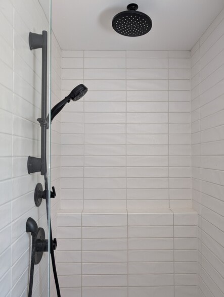Downstairs rainfall shower - 3240 29th Ave W
