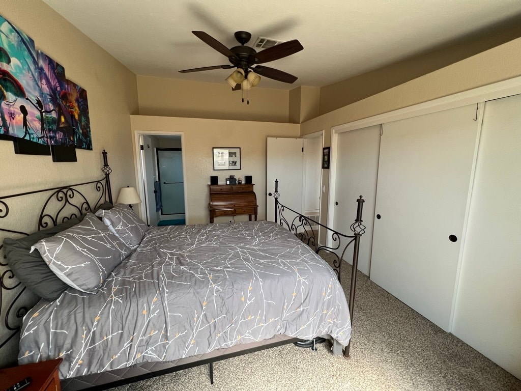 Building Photo - 212 Oak Meadow Ln