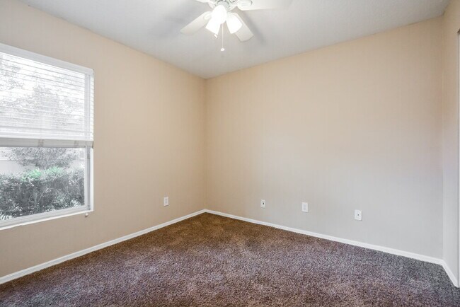 Building Photo - 2643 Breezy Meadow Rd