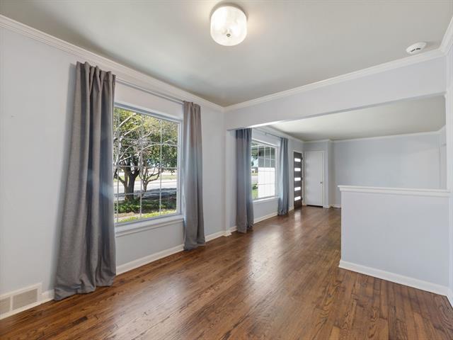 Building Photo - 3760 Walnut Hill Ln