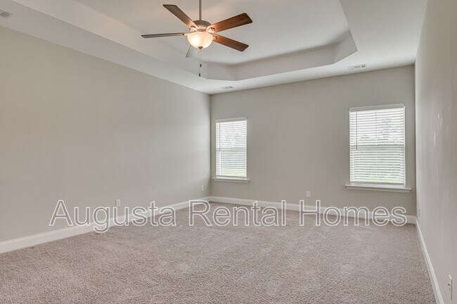 Building Photo - 1110 George W Crawford Dr