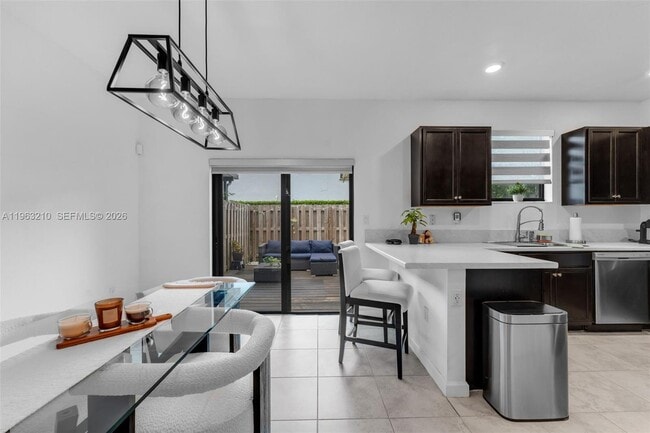 Building Photo - 25160 SW 114th Ave