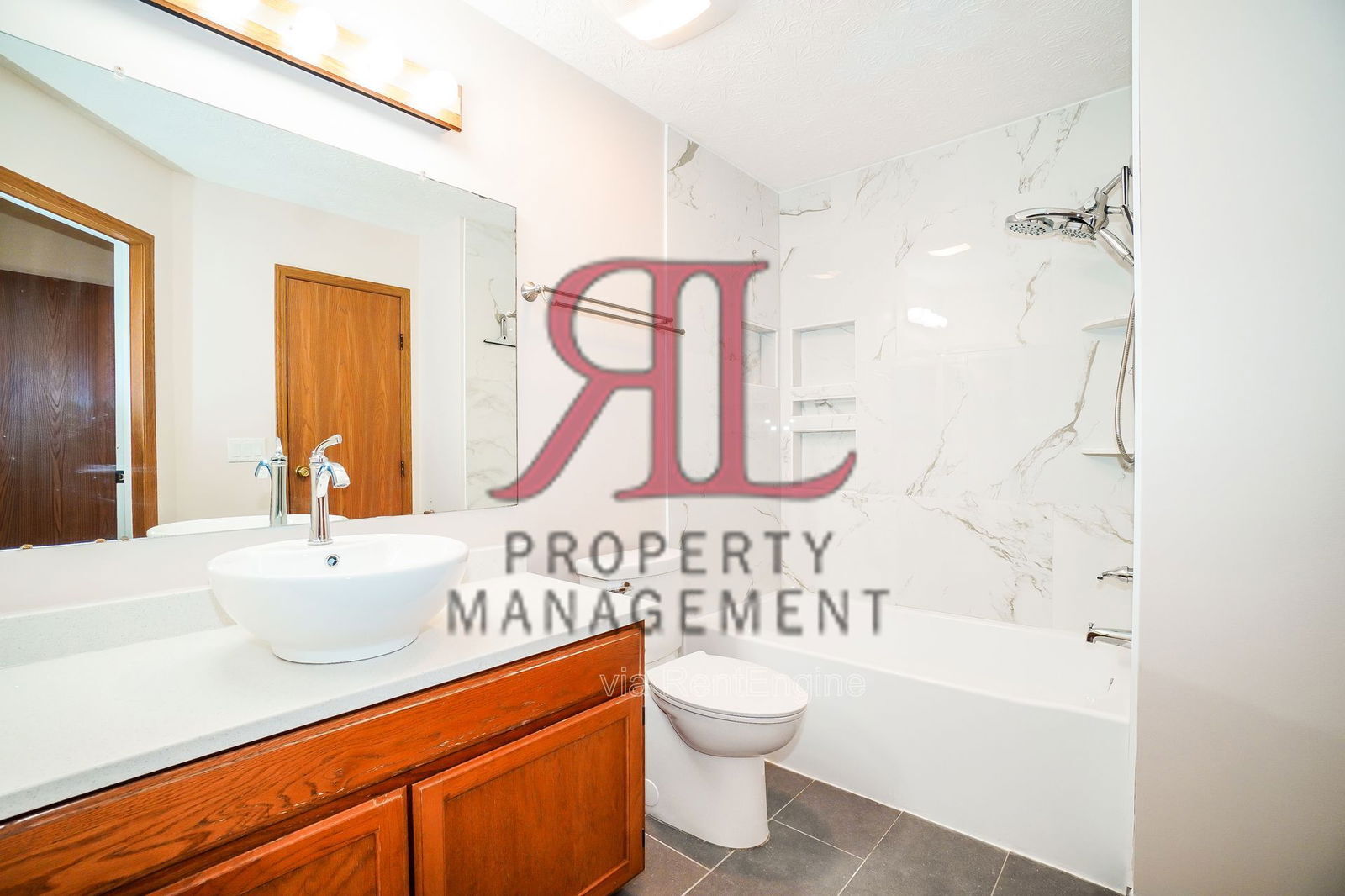 Building Photo - 4800 Coachford Dr