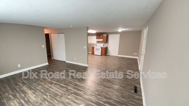 Building Photo - 5269 Harshmanville Rd