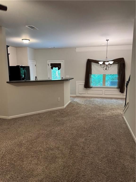 Building Photo - 692 Oakside Pl