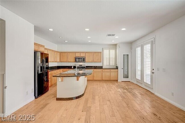 Building Photo - 9264 Cantana St