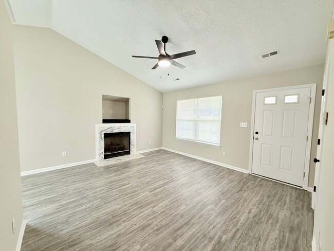 Building Photo - 4504 Biesterfield Dr