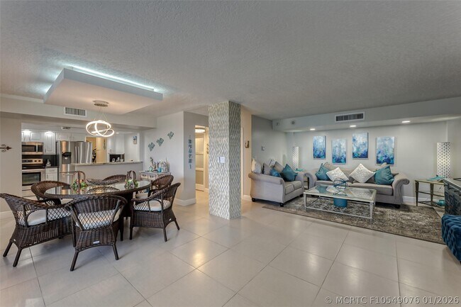 Building Photo - 3900 Galt Ocean Dr