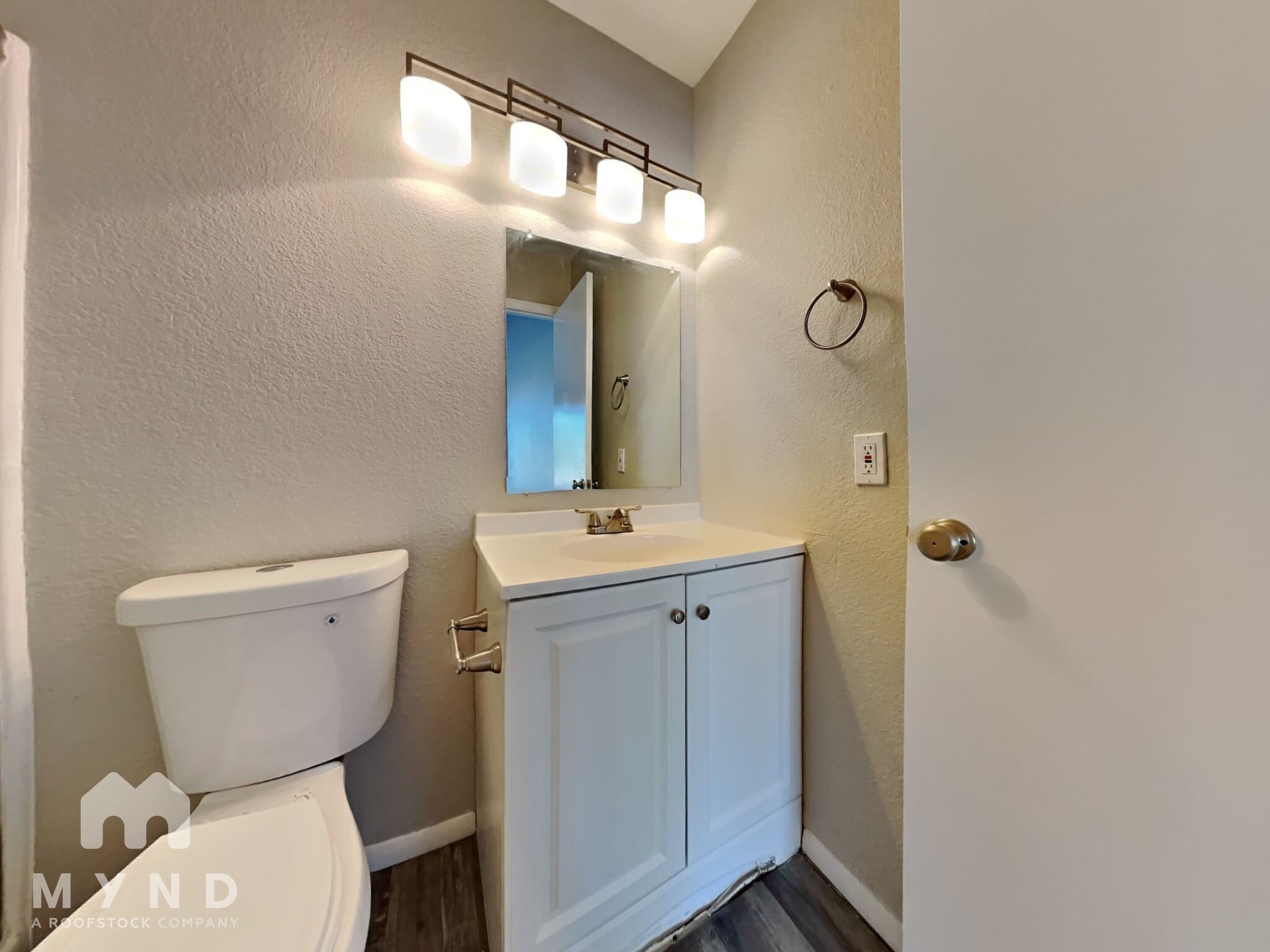 Building Photo - 7801 N 44th Dr