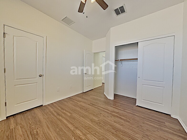 Building Photo - 2503 N Avenida TABICA