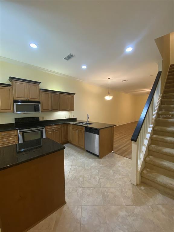 Building Photo - 1510 SW 25th Pl