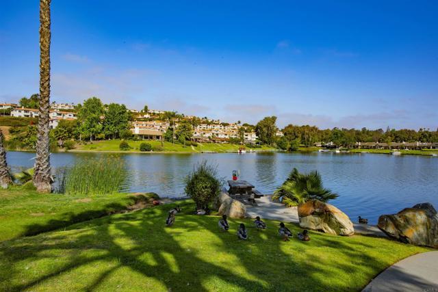 Building Photo - 941 La Fiesta Way