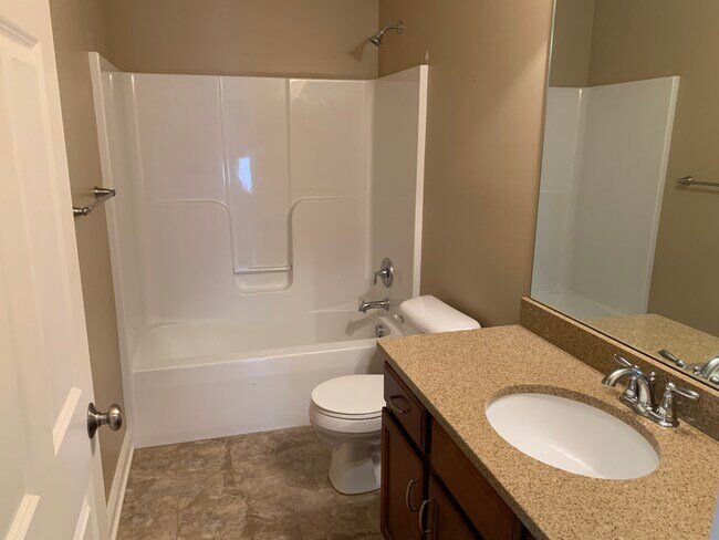 Building Photo - 2409 Wittenberg Ave SE