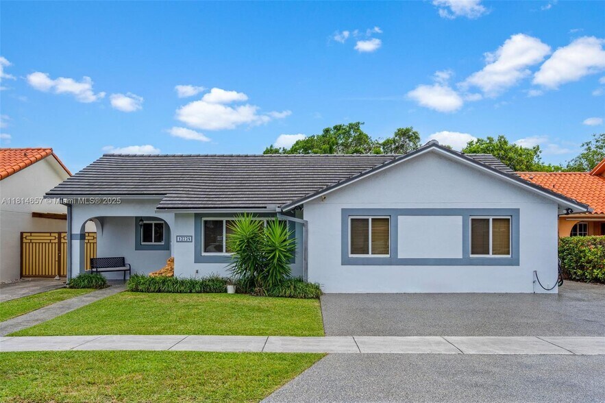 Primary Photo - 12724 NW 8th Ln
