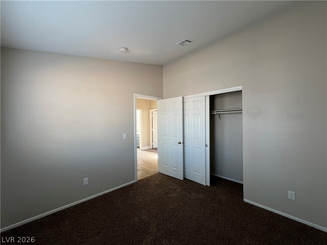 Building Photo - 917 Ashford Way