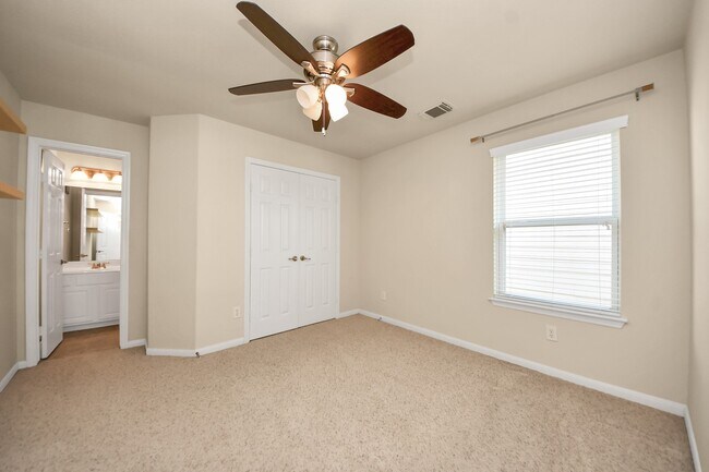 Building Photo - 13603 Palmer Springs Dr