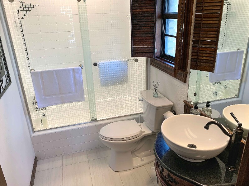 Building Photo - 37 Pamela Ln