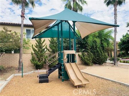 Building Photo - 3010 E Via Fiano