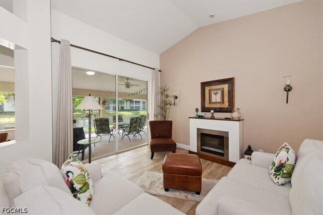 Building Photo - 9241 Bramble Ct