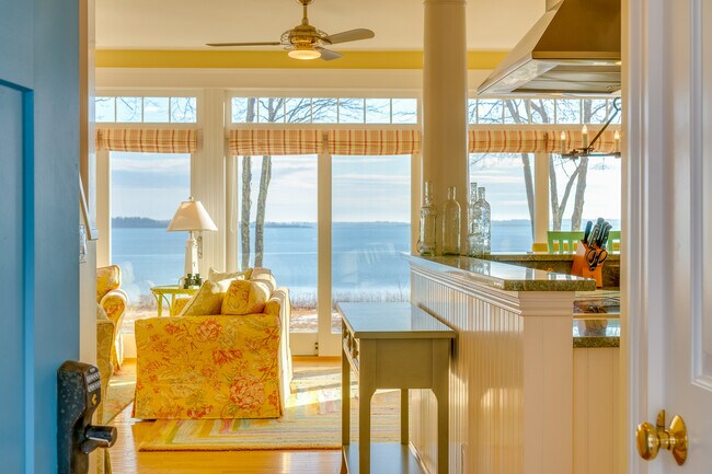 Building Photo - 14 Artist Point Rd