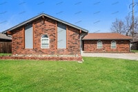 Building Photo - 2201 NW 46th St