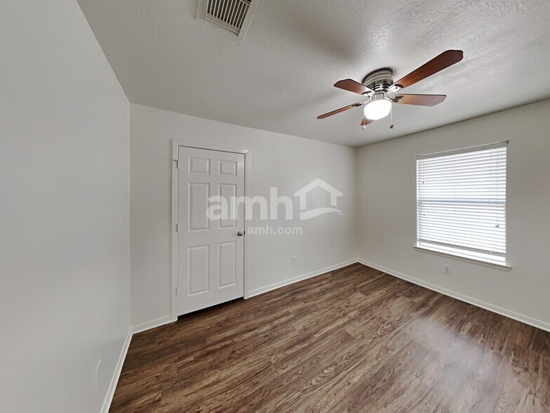 Building Photo - 19414 Buckland Park Dr