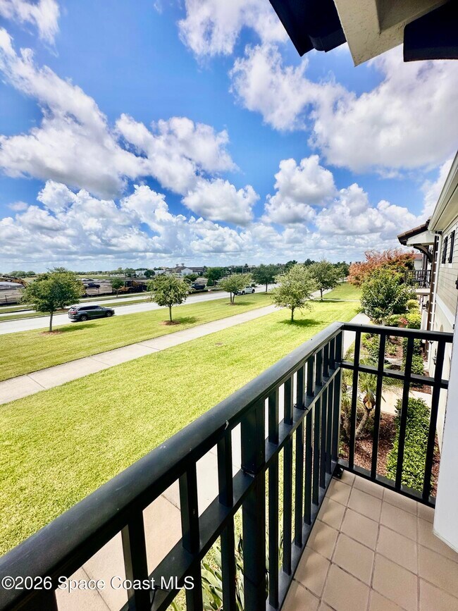Building Photo - 8880 Napolo Dr