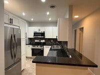 Building Photo - 5700 NE 22nd Way