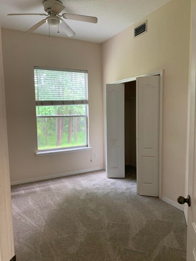 Building Photo - 13115 Tom Morris Dr