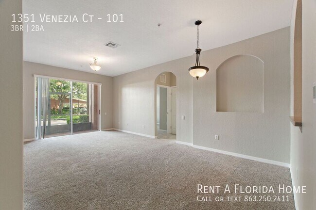 Building Photo - 1351 Venezia Ct