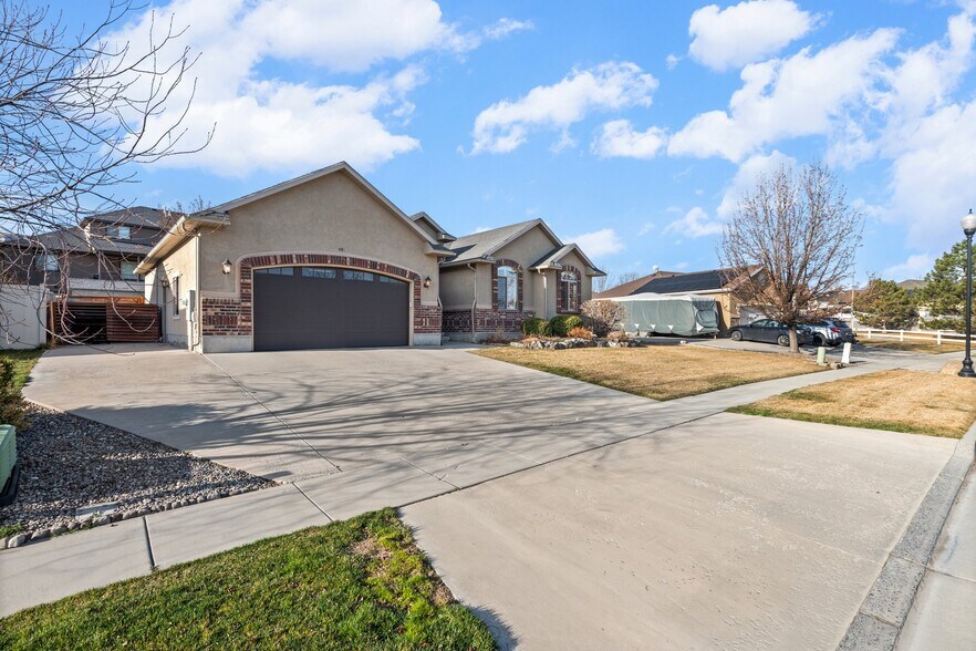 Building Photo - 483 W Rolling Sage Way