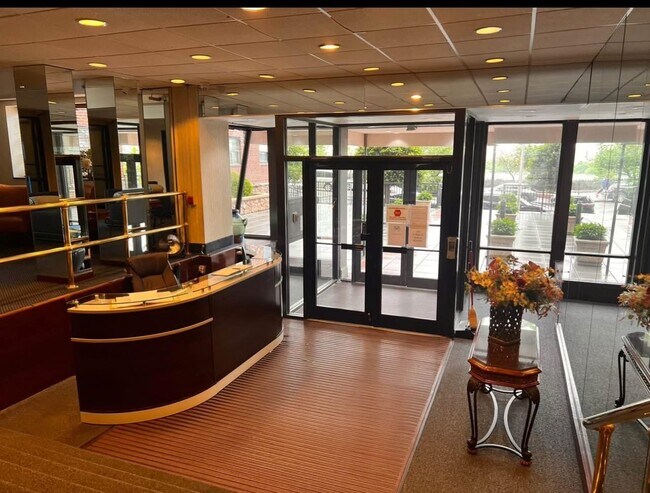 Building Photo - 6515 JFK Blvd E