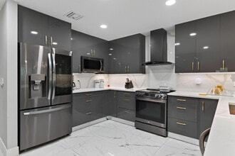 Building Photo - 6544 Adriatic Way