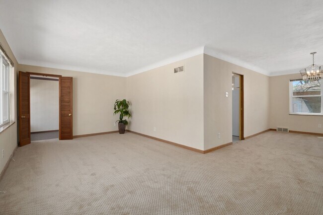 Building Photo - Florissant Home for Rent!