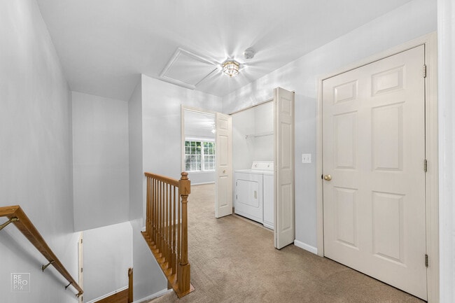 Building Photo - 1170 N Nature Ct