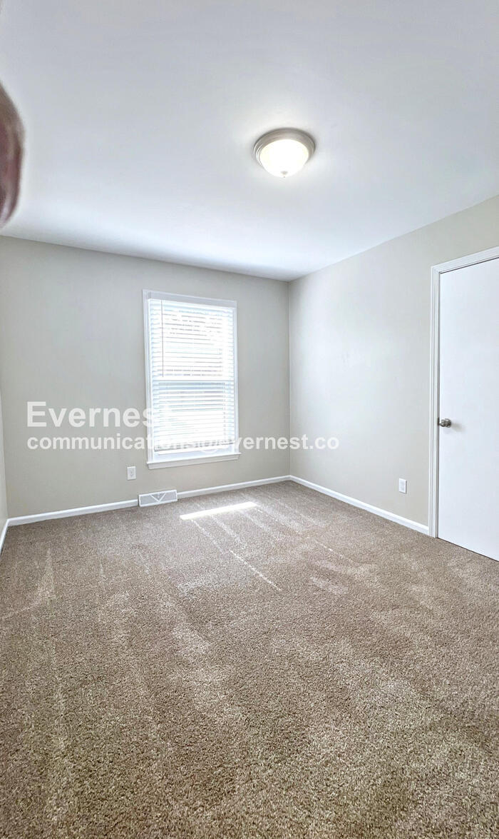 Building Photo - 7408 NW 78th St