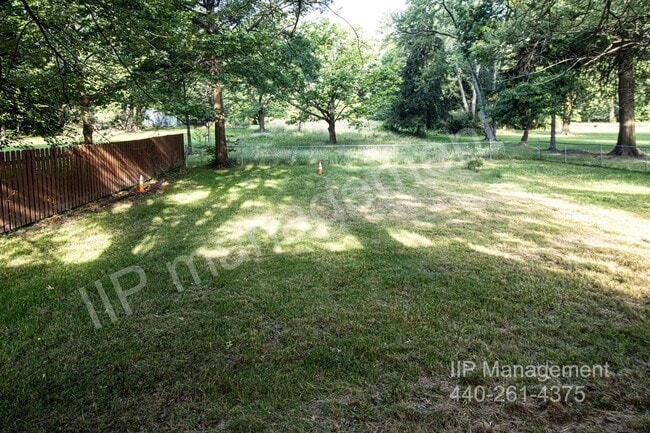 Building Photo - Lovely 3BD & 1.5BA Updated Home in North R...