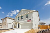 Building Photo - 1932 Bluethroat