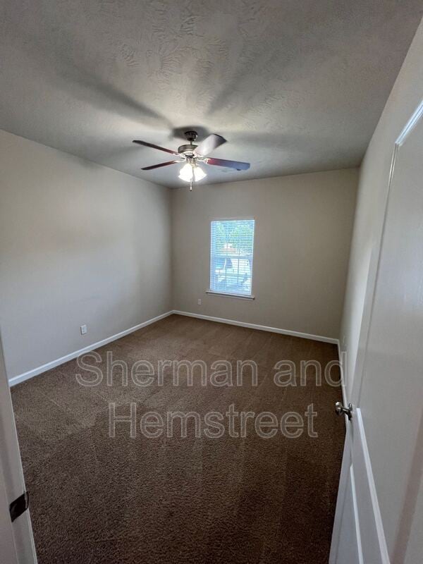 Building Photo - 1001 Joiner Cir