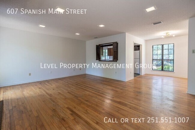 Building Photo - 607 Spanish Main