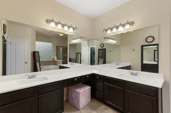 Primary Photo - 24618 Malca Manor Dr