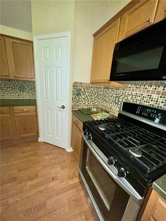 Building Photo - 16508 Framingham Cir