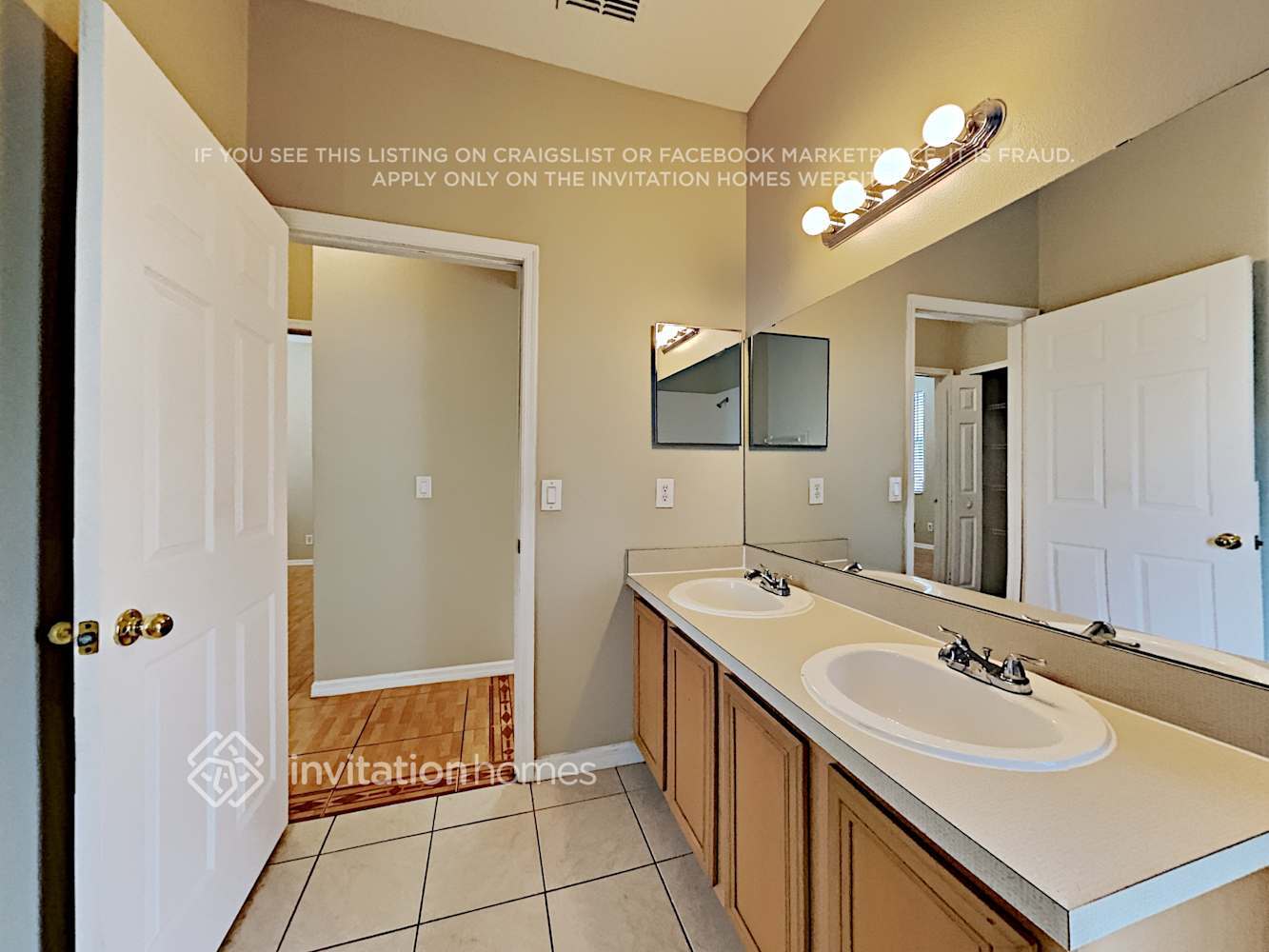 Building Photo - 13326 Rosemeade Cove