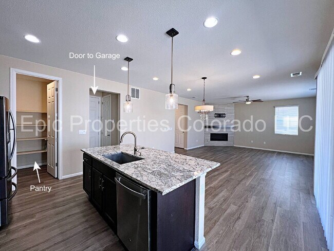 Building Photo - Available June 5, 2026! Gorgeous Aurora Highlands 3+ Bed/3Ba house!!