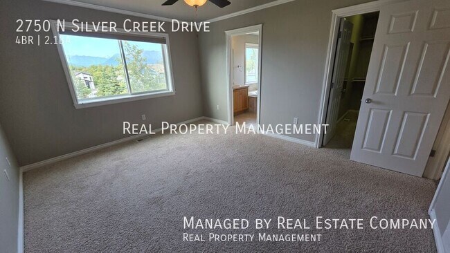 Building Photo - 2750 N Silver Creek Dr