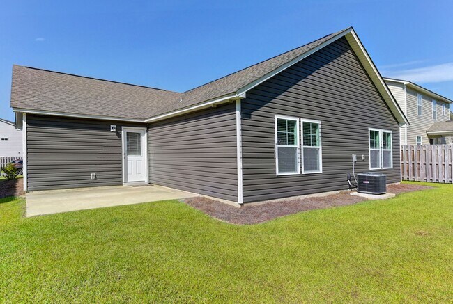 Building Photo - Beautiful Home for Rent in Elgin's Walnut ...